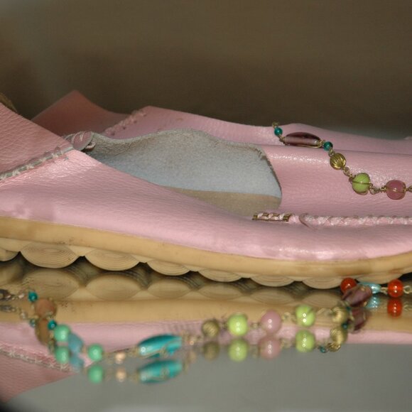 Fashion Store Moccosin - Picture 2 of 4